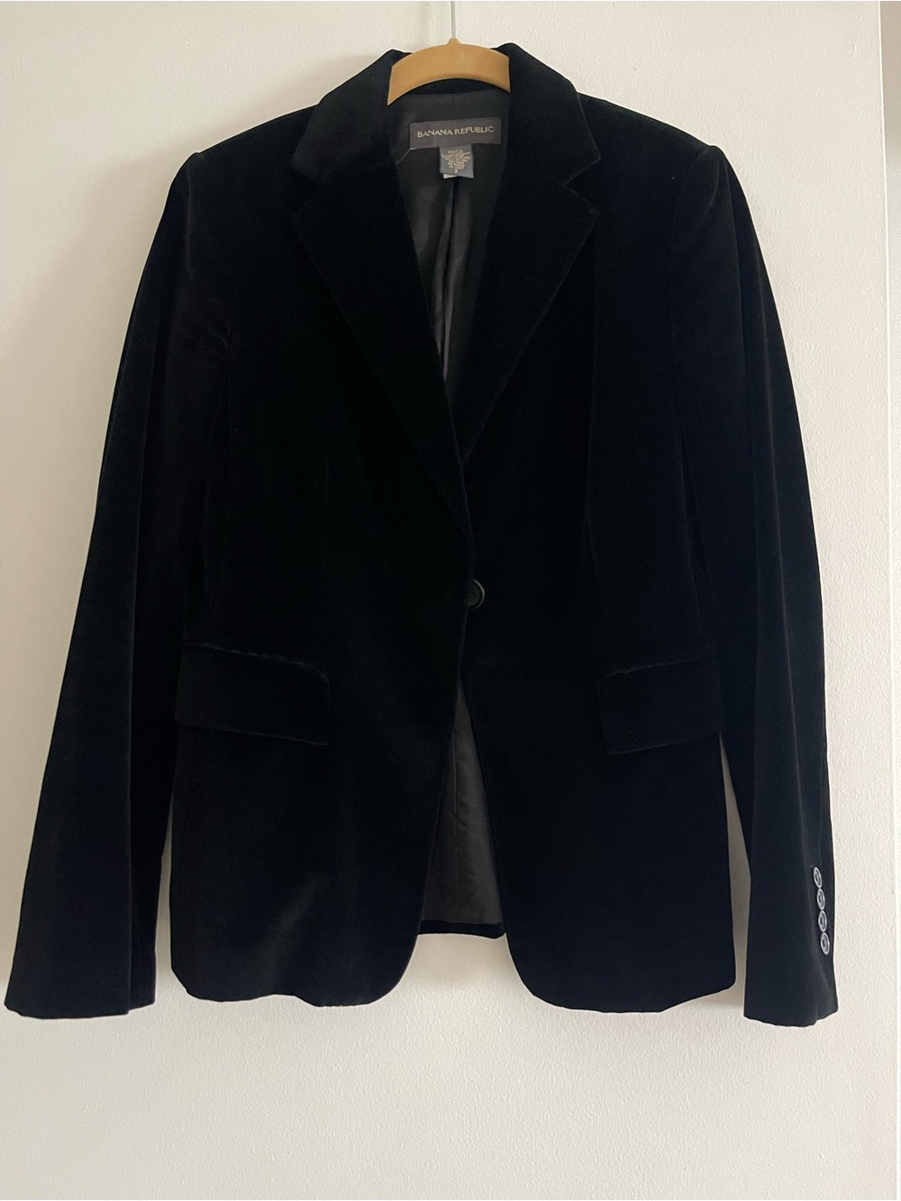 Banana Republic Black Velvet Single-Button Blazer